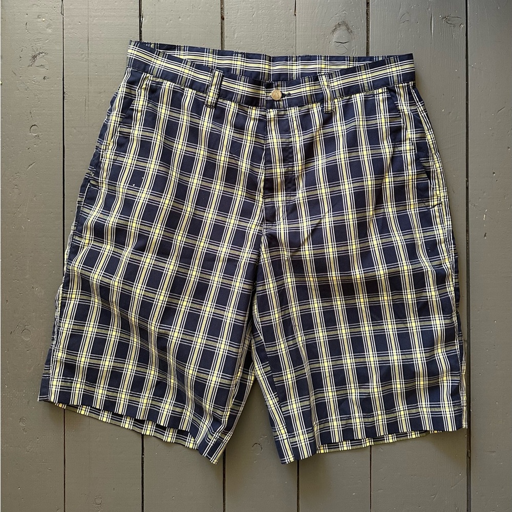 Callaway Men's Plaid Shorts in Navy and Yellow